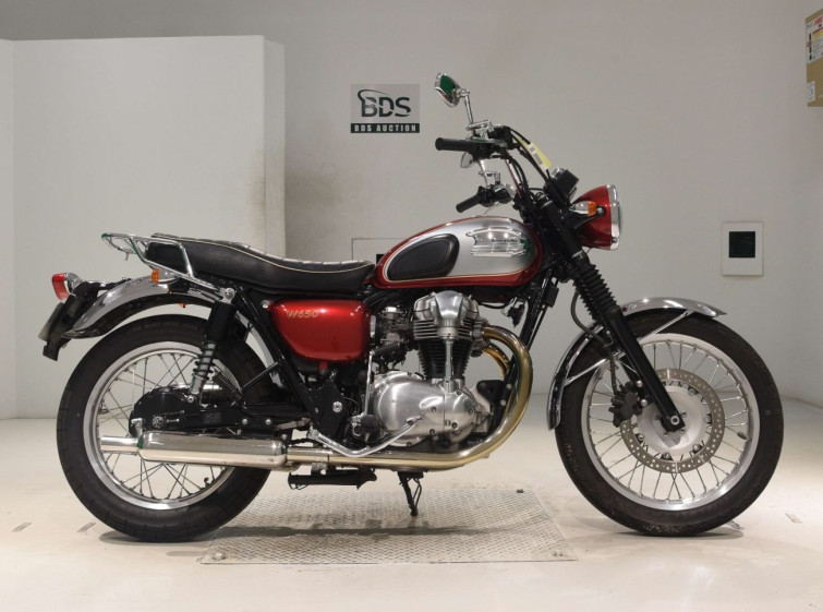 Мотоцикл Kawasaki W650 с пробегом 43448 km