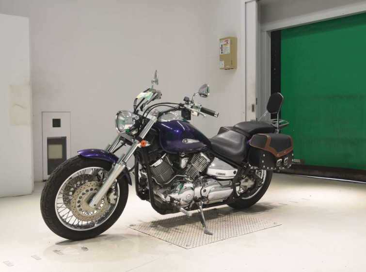 Мотоцикл Yamaha DRAGSTAR XVS1100
