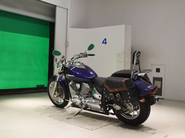 Мотоцикл Yamaha DRAGSTAR XVS1100