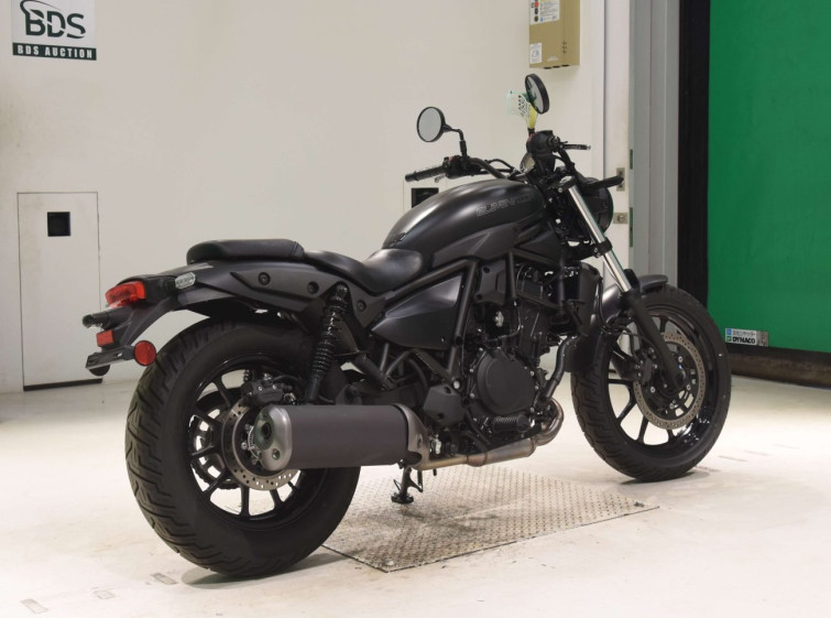 Мотоцикл Kawasaki ELIMINATOR 400 з пробігом 6041 km