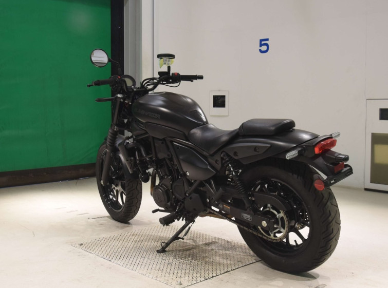 Мотоцикл Kawasaki ELIMINATOR 400 з пробігом 9722 km