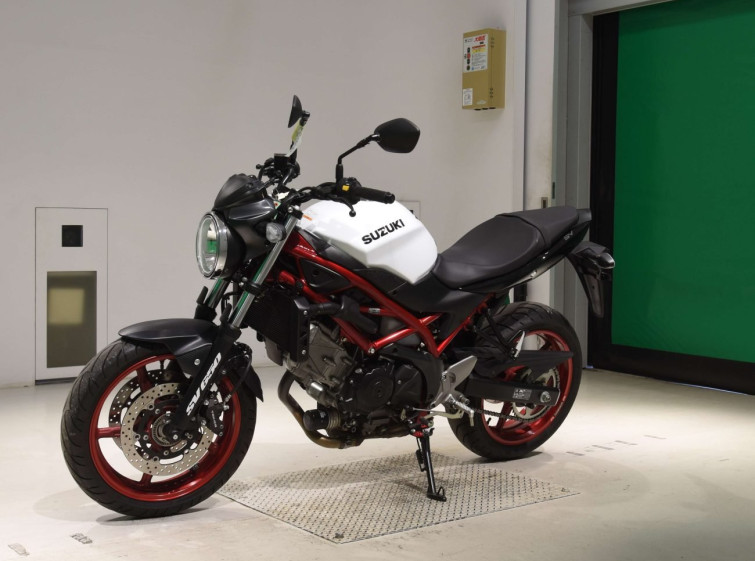 Мотоцикл Suzuki SV650XA з пробігом 7016 km
