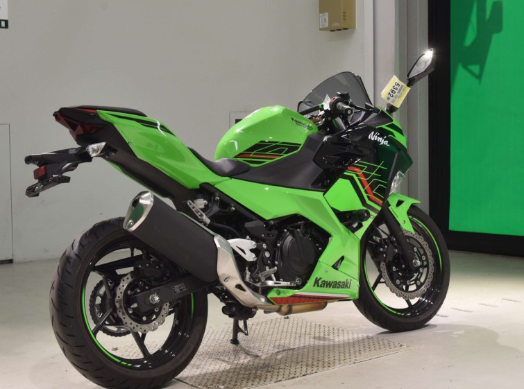 Мотоцикл Kawasaki NINJA400 с пробегом 515 km