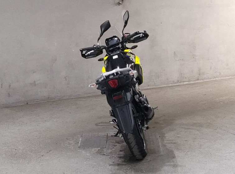 Мотоцикл Suzuki V-STROM DL250 с пробегом 8520 km