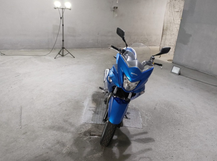 Мотоцикл Suzuki GSR250S с пробегом 12324 km