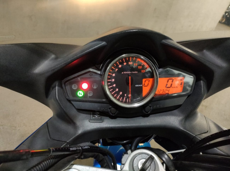Мотоцикл Suzuki GSR250S с пробегом 12324 km