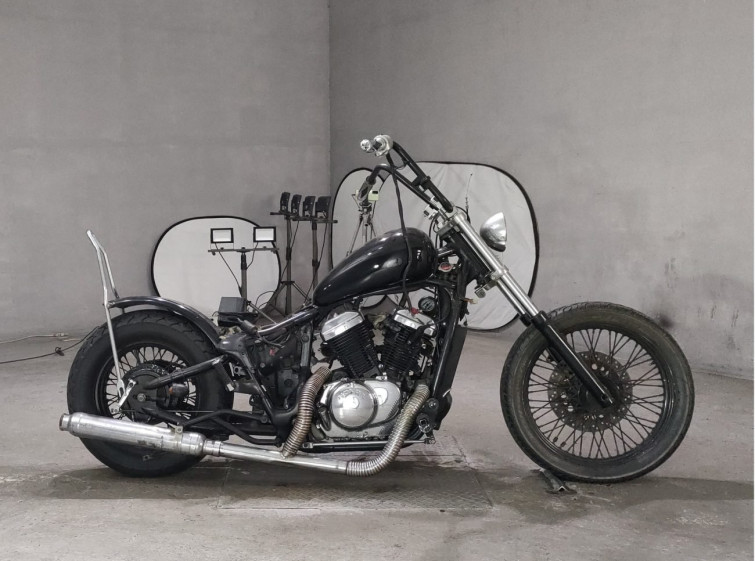 Мотоцикл Honda STEED400