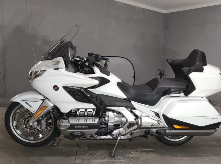Мотоцикл Honda GL1800 TOUR D с пробегом 25992 km