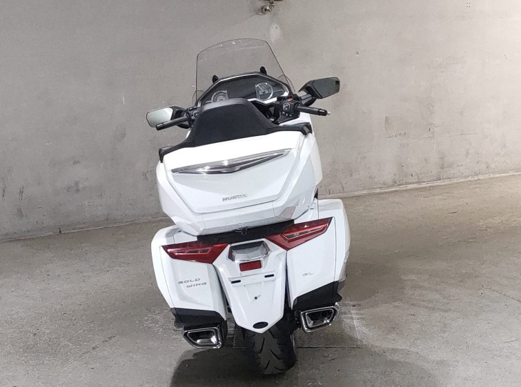 Мотоцикл Honda GL1800 TOUR D с пробегом 25992 km