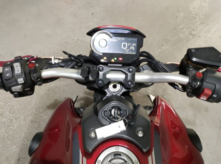 Мотоцикл Honda CB1000R с пробегом 13101 km