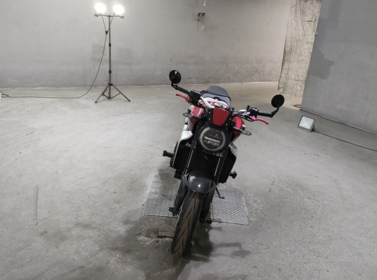 Мотоцикл Honda CB1000R с пробегом 13101 km
