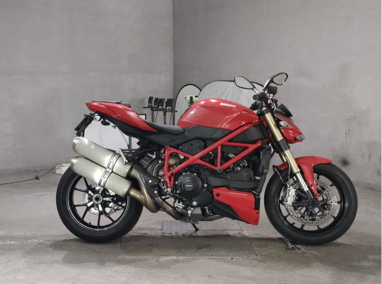 Мотоцикл Ducati STREETFIGHTER 848 с пробегом 42632 km