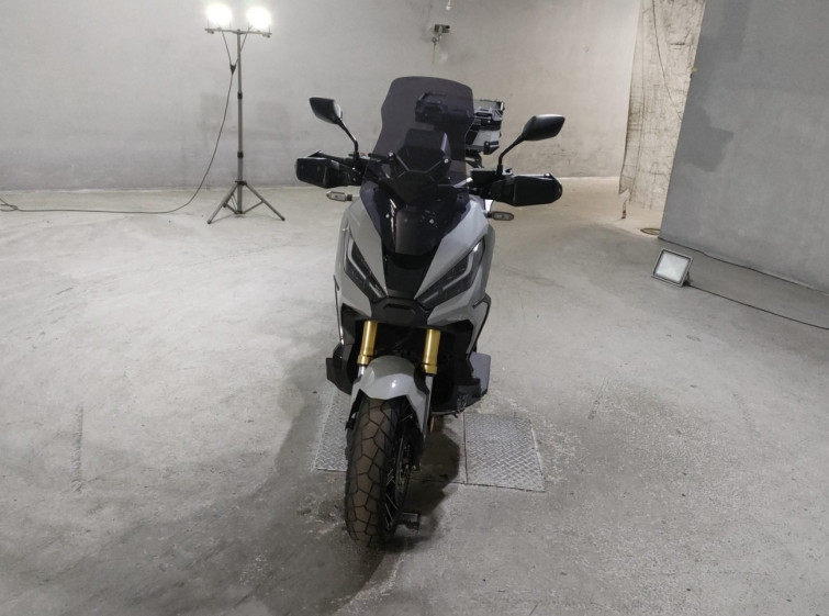 Мотоцикл Honda X-ADV750 с пробегом 13540 km