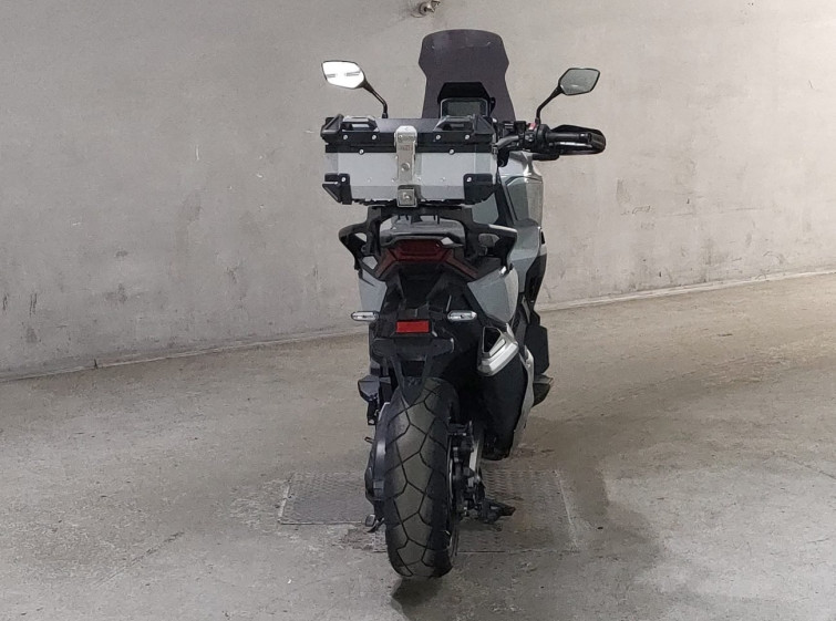 Мотоцикл Honda X-ADV750 с пробегом 13540 km