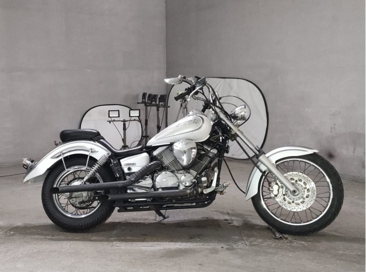 Мотоцикл Yamaha DRAGSTAR XVS250 с пробегом 37408 km