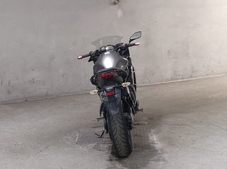 Мотоцикл Kawasaki NINJA400 с пробегом 28925 km