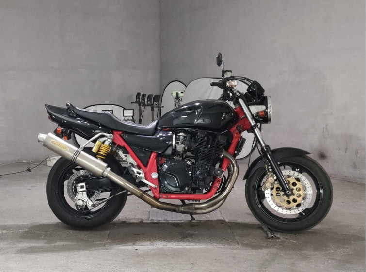 Мотоцикл Yamaha XJR1200 с пробегом 38630 km