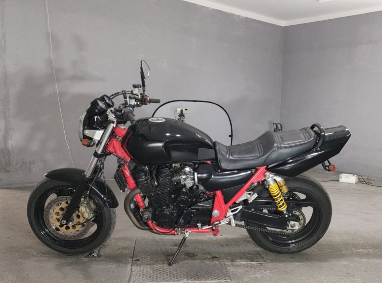 Мотоцикл Yamaha XJR1200 с пробегом 38630 km
