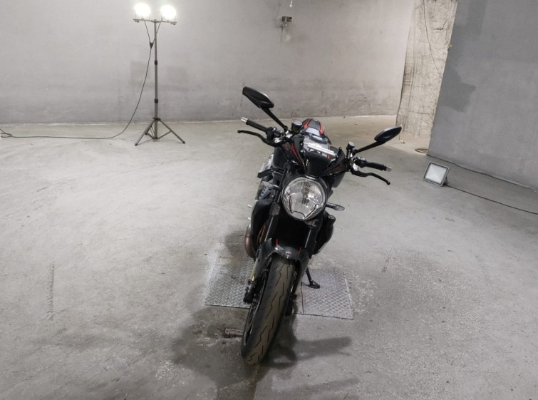 Мотоцикл Ducati MONSTER 1200R с пробегом 25805 km