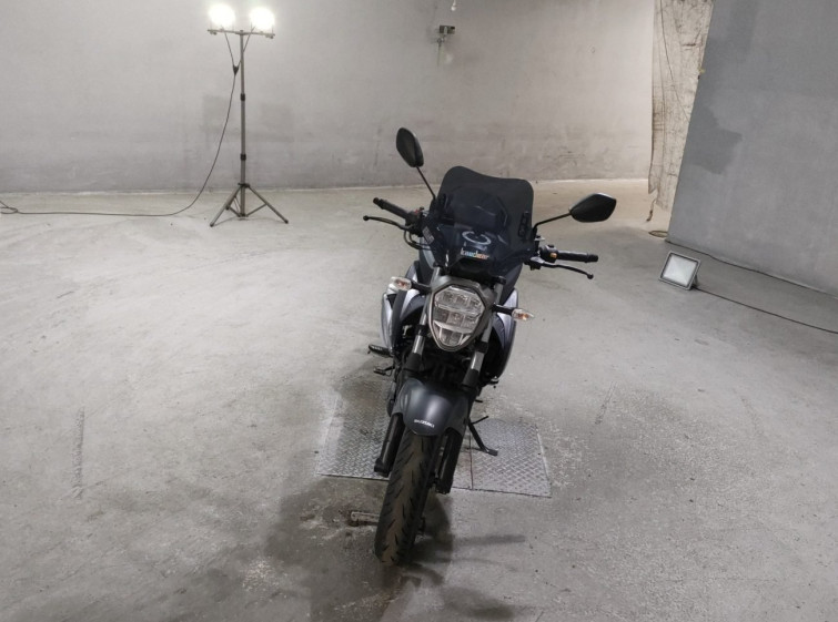 Мотоцикл Suzuki GIXXER250 с пробегом 19824 km