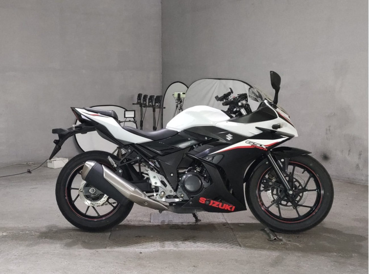 Мотоцикл Suzuki GSX250R с пробегом 41187 km