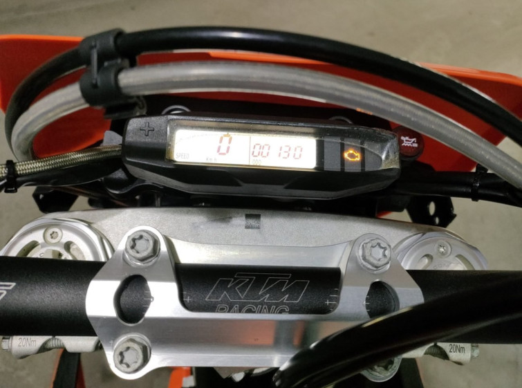 Мотоцикл KTM 300EXC SIXDAYS с пробегом 130 km