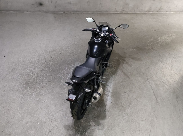 Мотоцикл Suzuki GSX250R с пробегом 8863 km