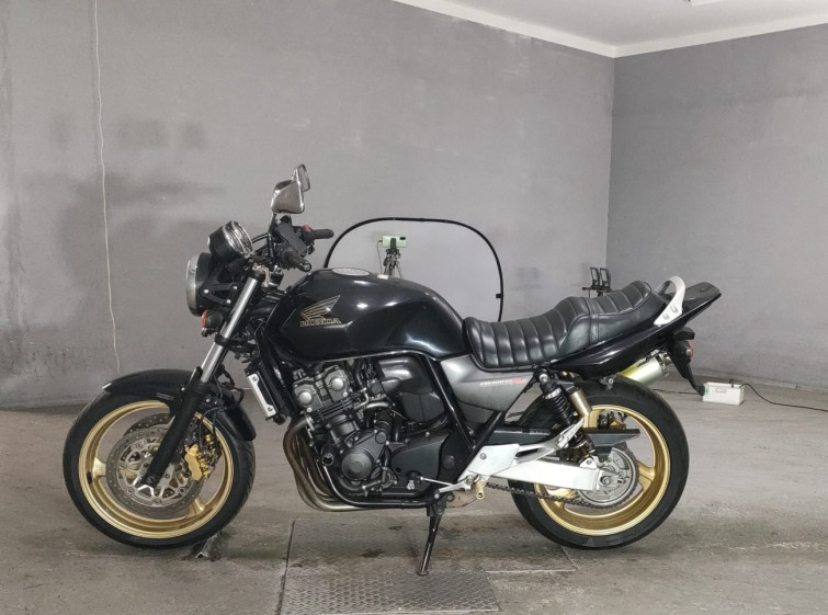 Мотоцикл Honda CB400SFV с пробегом 43044 km