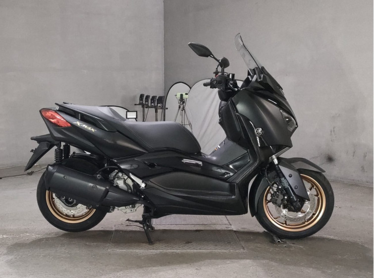 Мотоцикл Yamaha X-MAX250 с пробегом 216 km