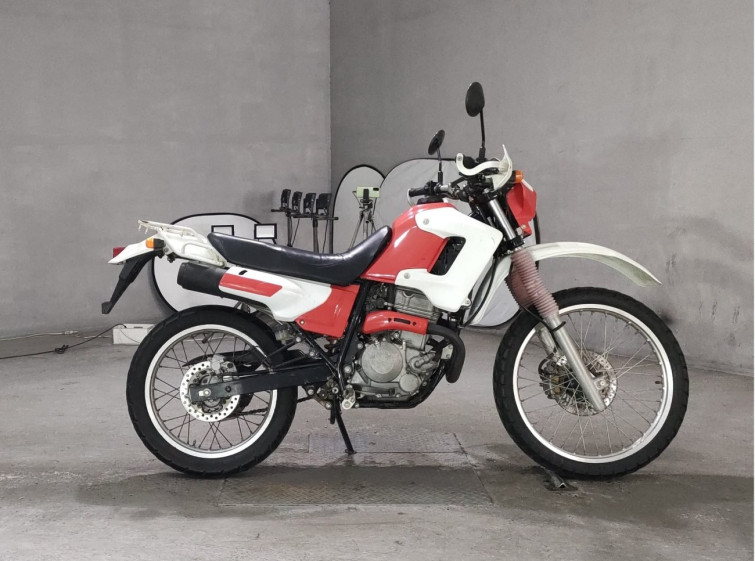Мотоцикл Honda XL250 DEGREE з пробігом 51906 km