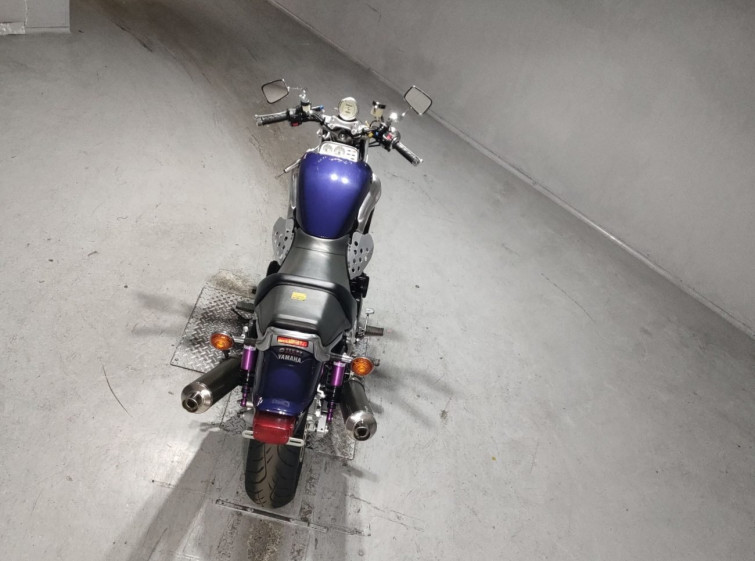 Мотоцикл Yamaha V-MAX1200 з пробігом 5306 m