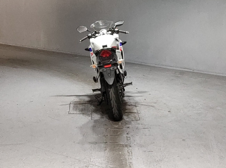 Мотоцикл Honda CBR250R с пробегом 81910 km