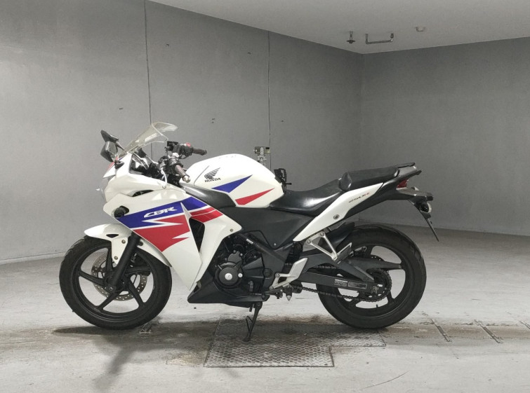 Мотоцикл Honda CBR250R с пробегом 81910 km