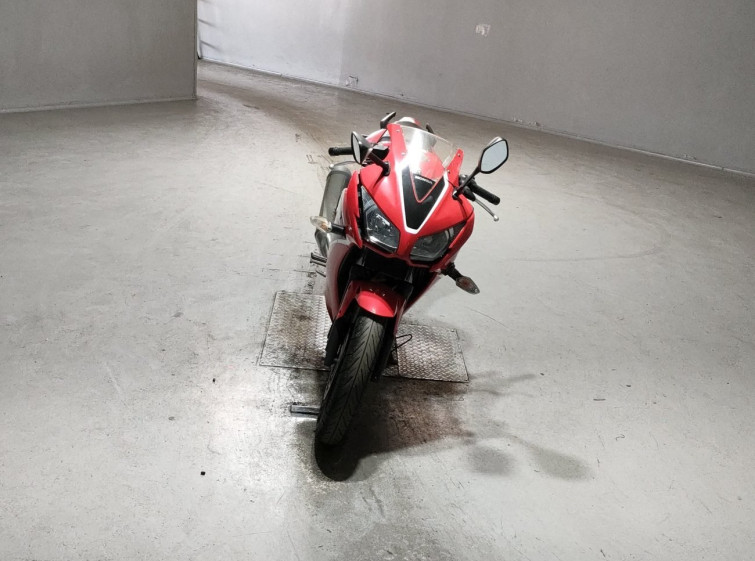 Мотоцикл Honda CBR250R с пробегом 29438 km