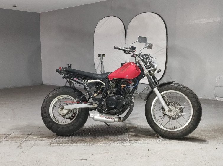 Мотоцикл Yamaha TW200 з пробігом 5232 km