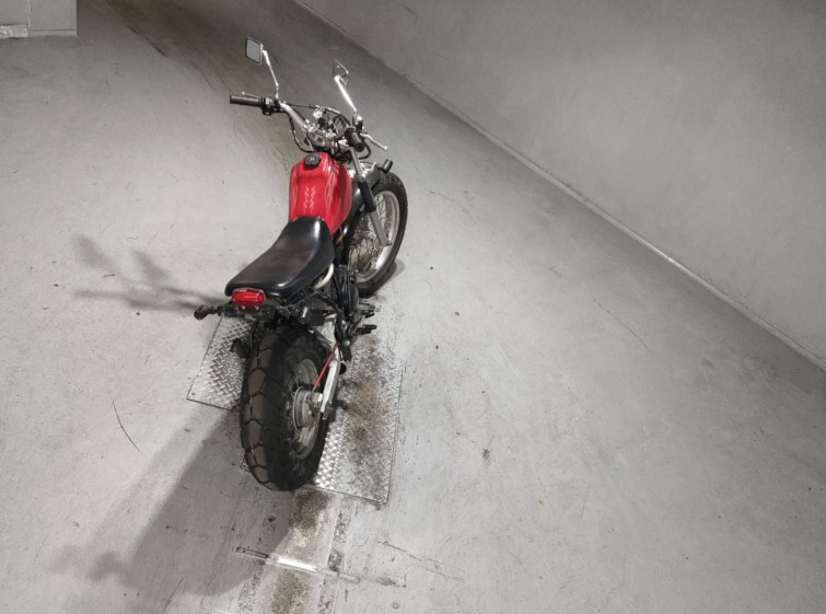 Мотоцикл Yamaha TW200 з пробігом 5232 km