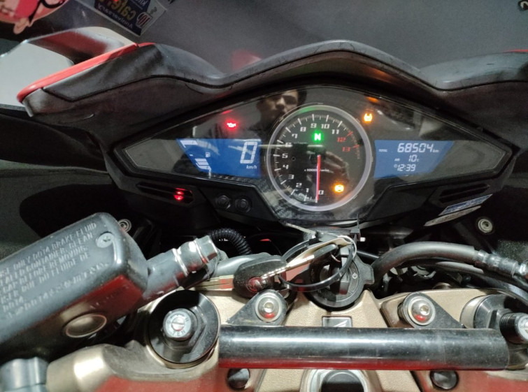 Мотоцикл Honda VFR800F с пробегом 68504 km