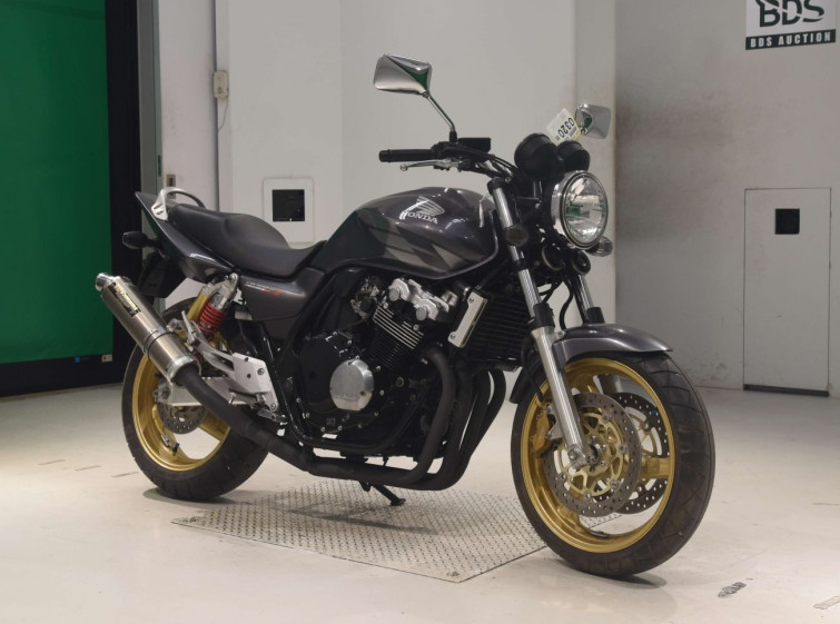 Мотоцикл Honda CB400SF с пробегом 2042 km