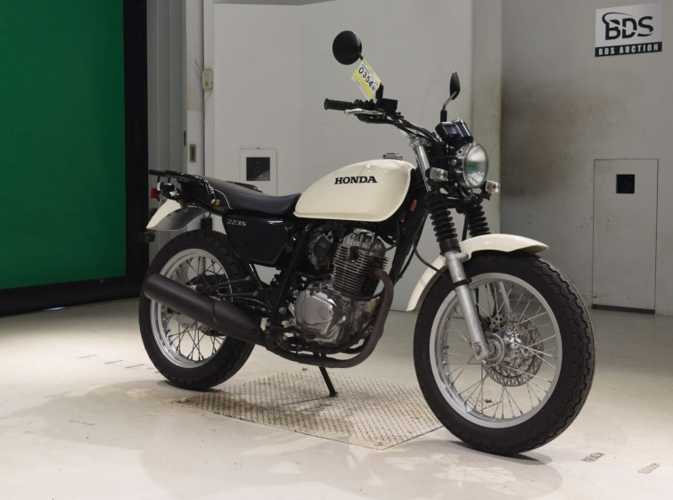Мотоцикл Honda CB223S с пробегом 8834 km