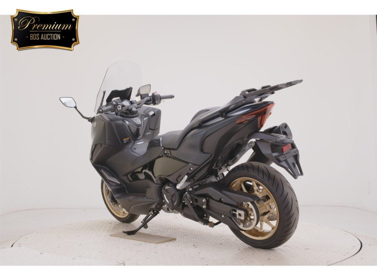 Мотоцикл Yamaha T-MAX560T с пробегом 3271 km