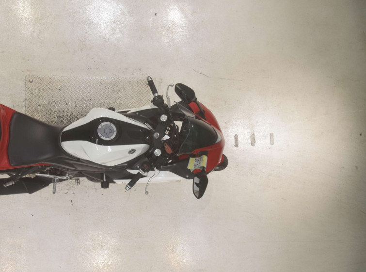 Мотоцикл Yamaha YZF-R25 с пробегом 21188 km