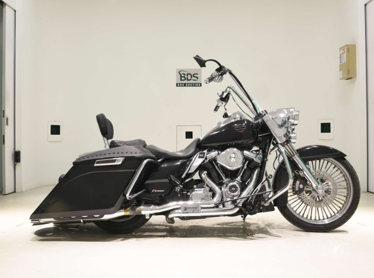 Мотоцикл HD ROAD KING FLHR1750 с пробегом 58916 km