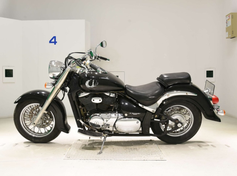 Мотоцикл Suzuki INTRUDER 400 CLASSIC с пробегом 22506 km