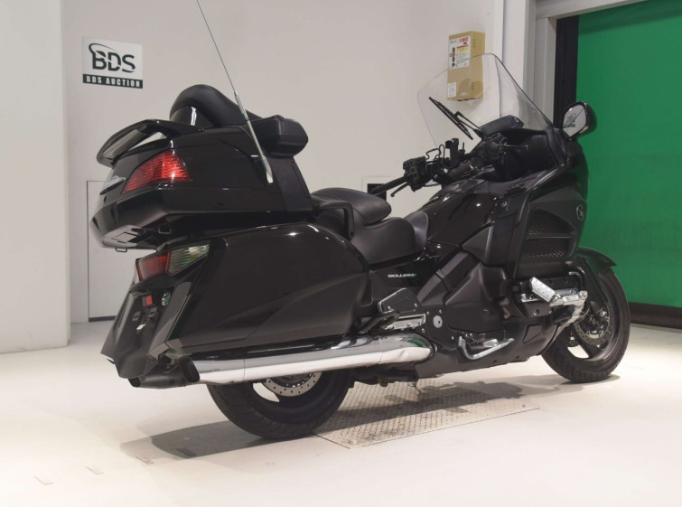 Мотоцикл Honda GL1800 с пробегом 17382 km