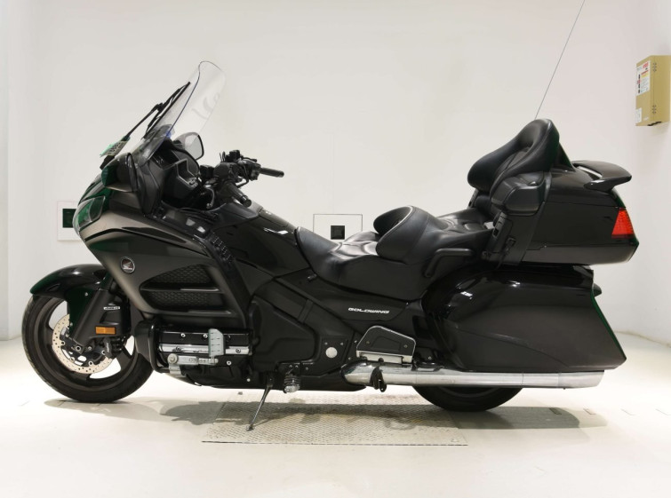 Мотоцикл Honda GL1800 с пробегом 17382 km
