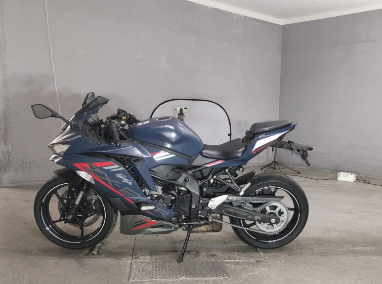 Мотоцикл Kawasaki NINJA ZX-25R с пробегом 14502 km