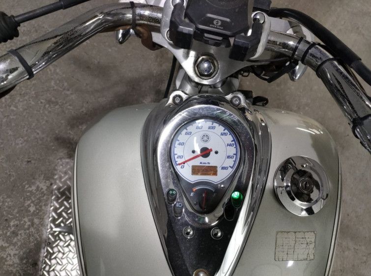 Мотоцикл Yamaha DRAGSTAR XVS400 с пробегом 37376 km