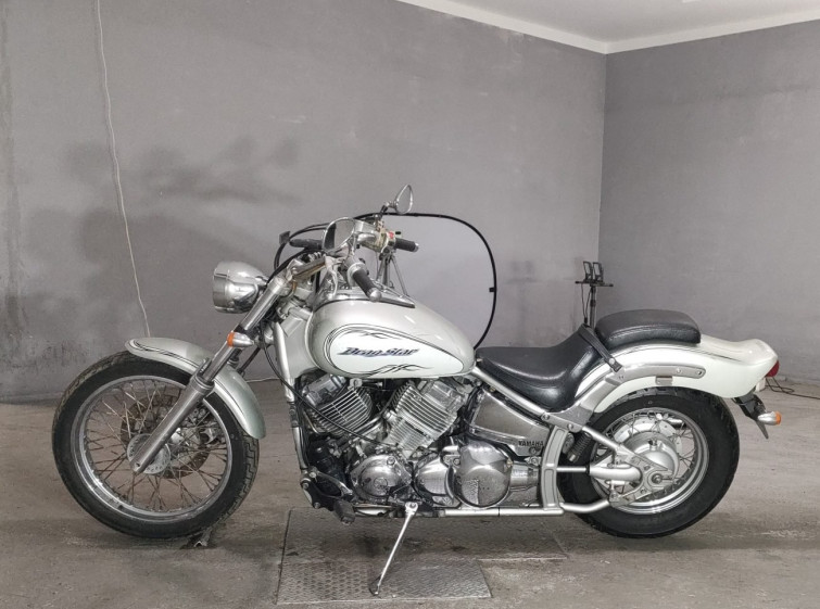 Мотоцикл Yamaha DRAGSTAR XVS400 с пробегом 37376 km