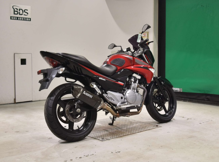 Мотоцикл Suzuki GSR250 з пробігом 19736 km