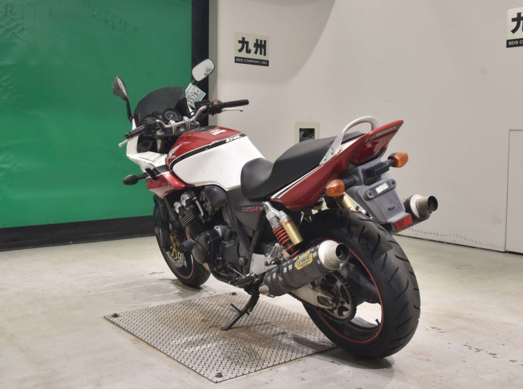 Мотоцикл Honda CB400SFV з пробігом 66402 km